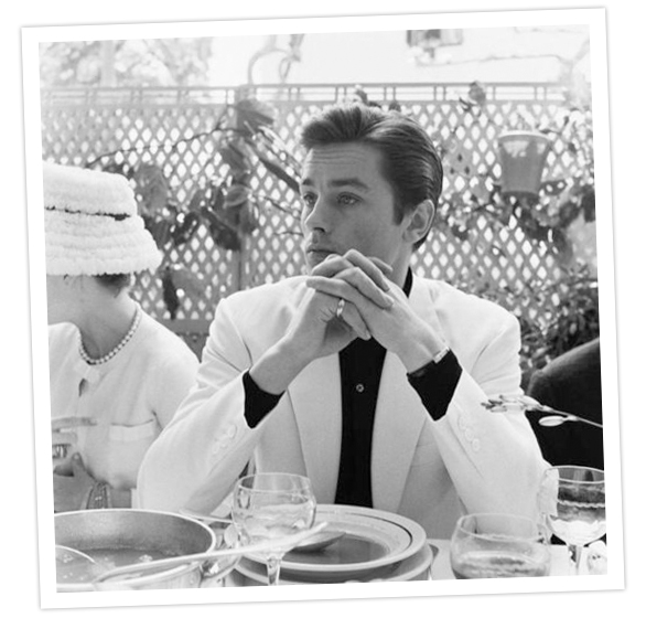 groom-in-a-white-dinner-jacket Groom wearing a white dinner jacket
