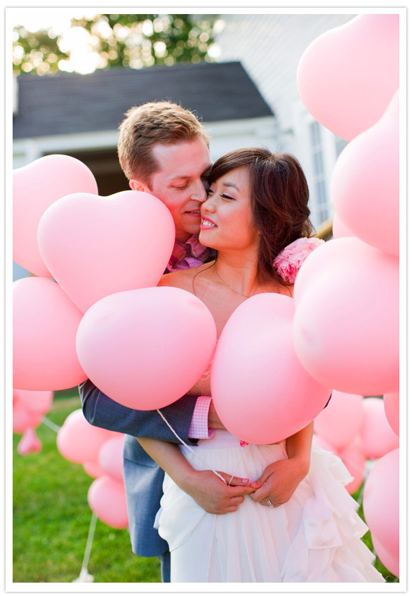 Heart-shaped balloons couples shoot pink wedding