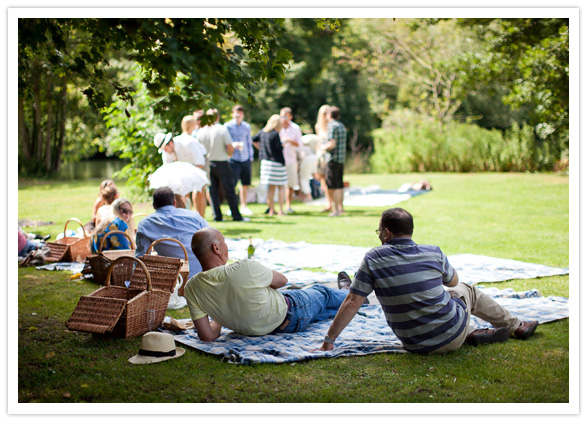 town + country pre-wedding picnic town + country pre-wedding picnic