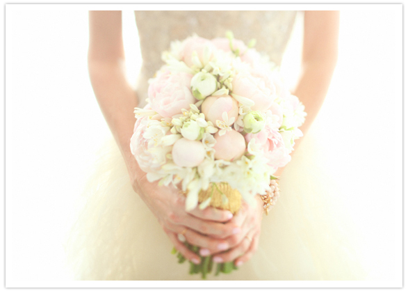 blush peony bouquet