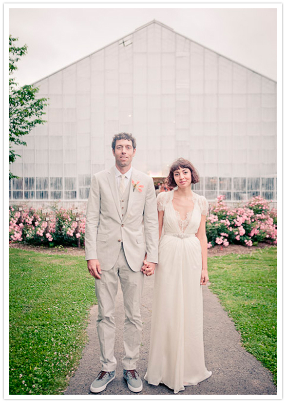 greenhouse wedding portraits greenhouse wedding portraits