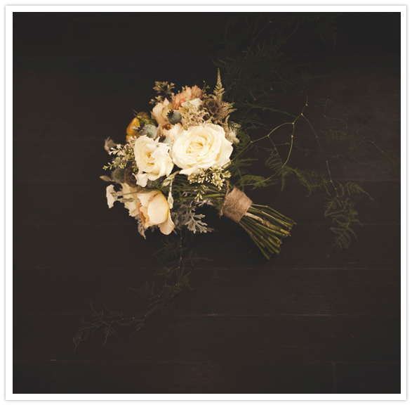 white and peach rose bouquet white and peach rose bouquet