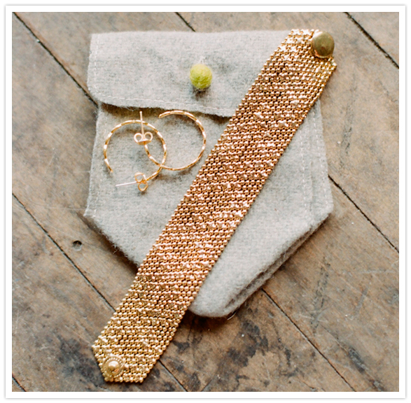 gold wedding jewelry