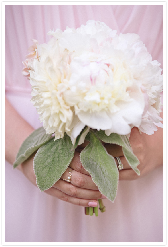 white bridesmaid bouquet white bridesmaid bouquet