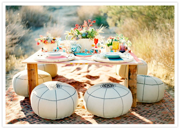 pouf dinner table seating