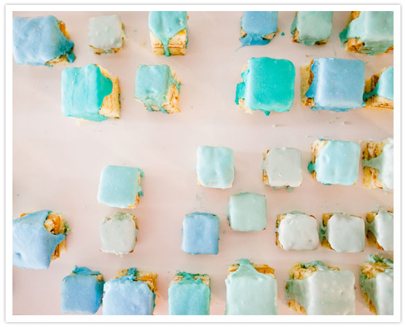 blue wedding cake icing