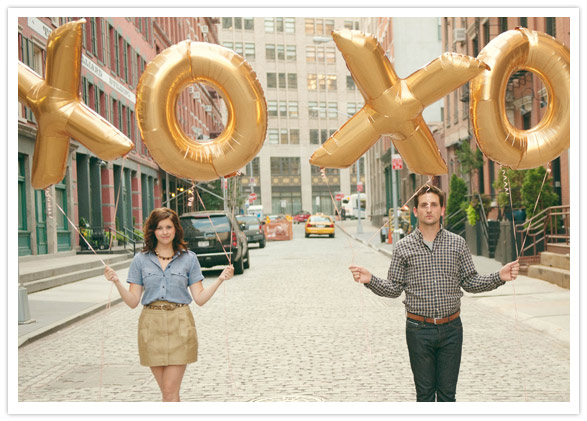 xoxo balloon engagement sesh xoxo balloon engagement sesh