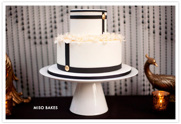 vintage glam wedding cake vintage glam wedding cake