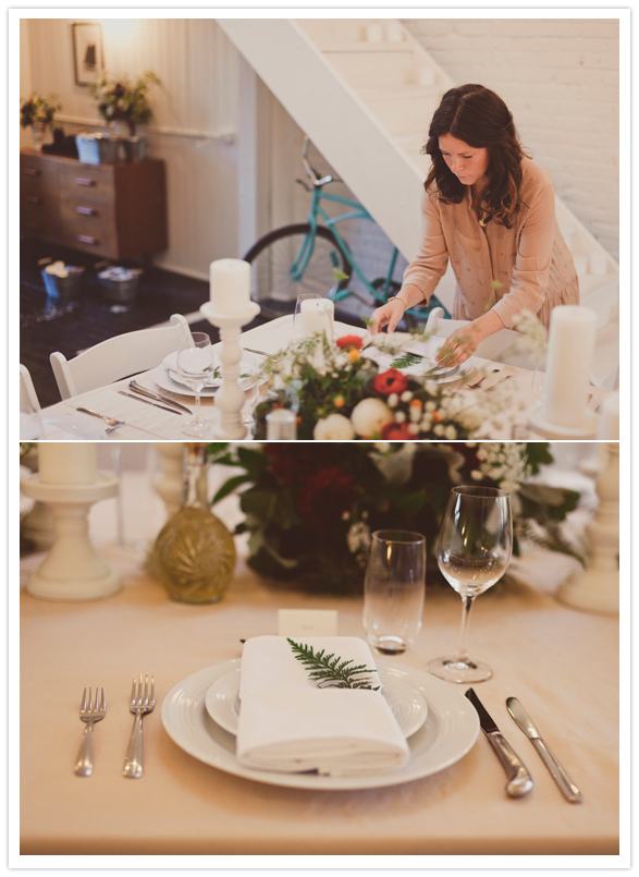green leaf napkin accents
