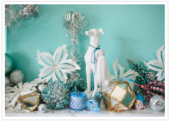 glamorous holiday mantel 