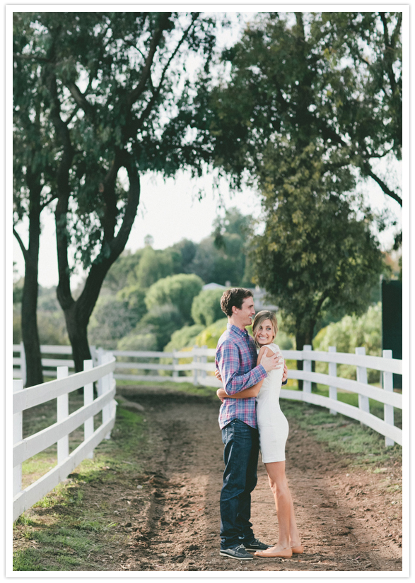 horse farm engagement portraits