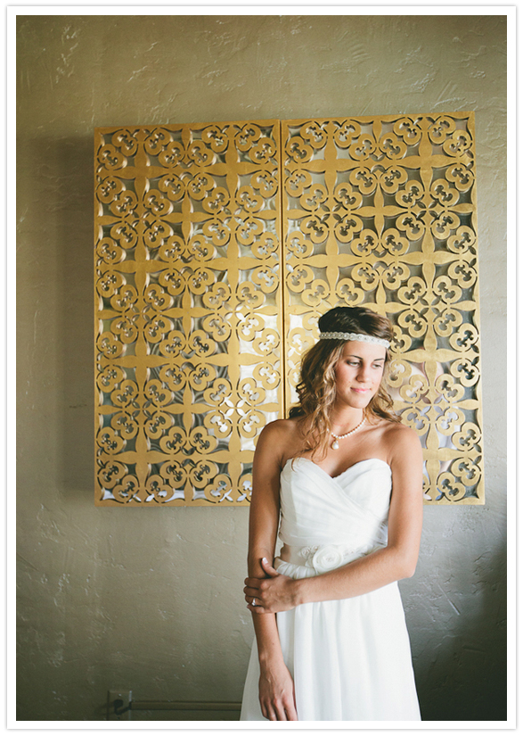 Siri sweetheart wedding dress and braided head piece Siri sweetheart wedding dress and braided head piece