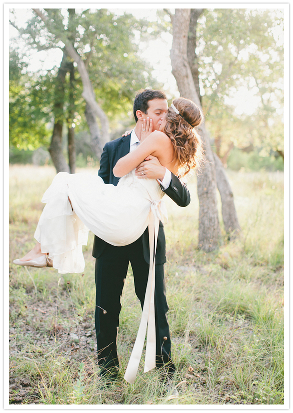swept off her feet romantic wedding portraits swept off her feet romantic wedding portraits
