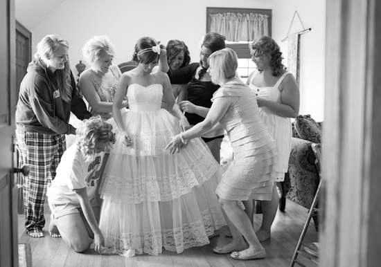 tiered lace vintage wedding dress tiered lace vintage wedding dress