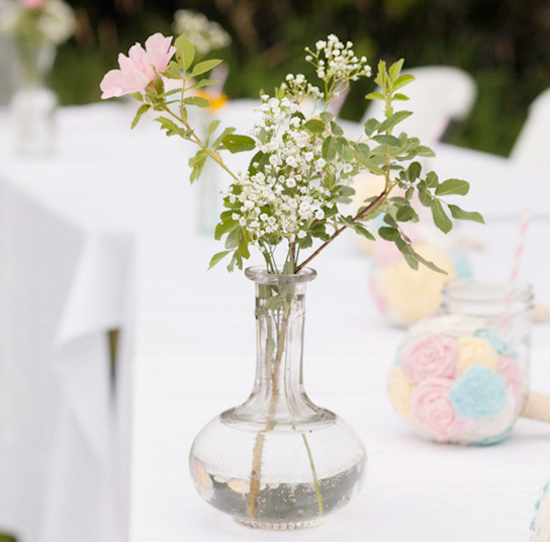simple flower centerpieces simple flower centerpieces