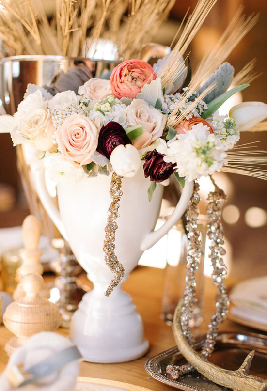 Gold winter wedding inspiration Wedding Inspiration 100 Layer Cake