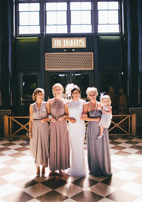 Bridesmaids in shades of grey | Mullers Photo |100 Layer Cake Bridesmaids in shades of grey | Mullers Photo |100 Layer Cake