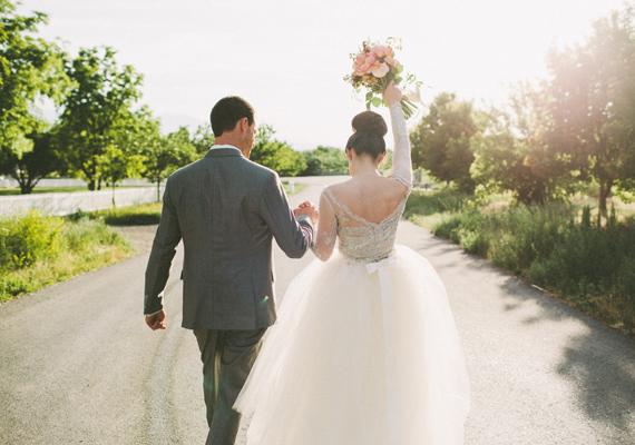 Romantic salt lake city wedding | photo Ciara Richardson | 100 Layer Cake