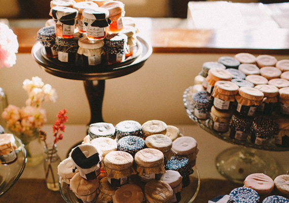 Jam wedding favors | photo Ciara Richardson | 100 Layer Cake