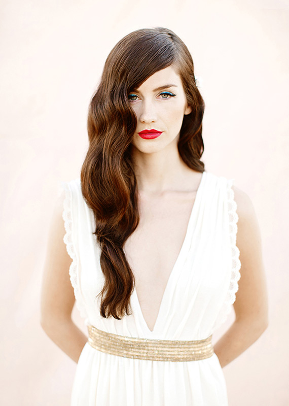 Glamorous bridal makeup and hairstyles | Gucio Photography | 100 Layer Cake