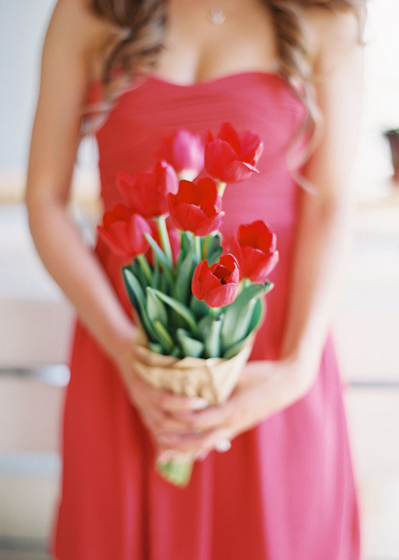 Modern home engagement shoot | photos by Caroline Tran | 100 Layer Cake