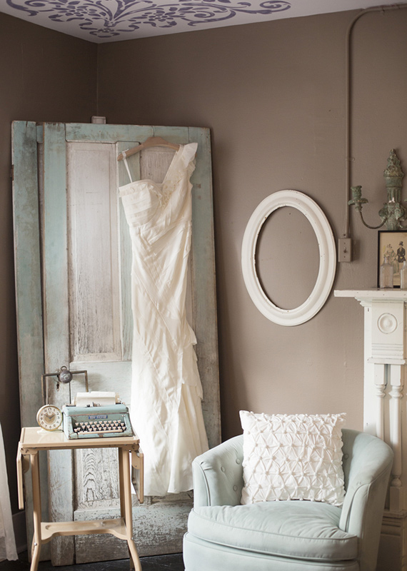 1920s themed wedding | photos by Mustard Seed Organic Photography | 100 Layer Cake