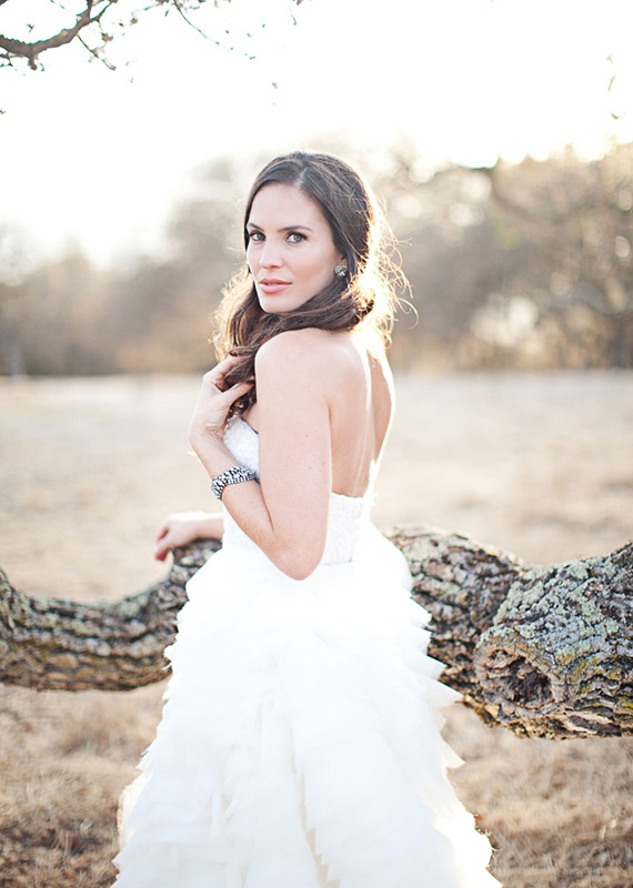 Melissa Sweet wedding dress | photos by Meg Perotti | Planning Sitting in a Tree |100 Layer Cake