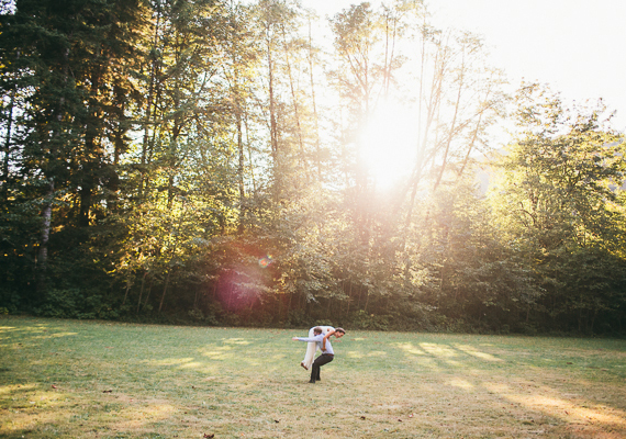 Oregon camp wedding | photos by Leah Verwey | 100 Layer Cake