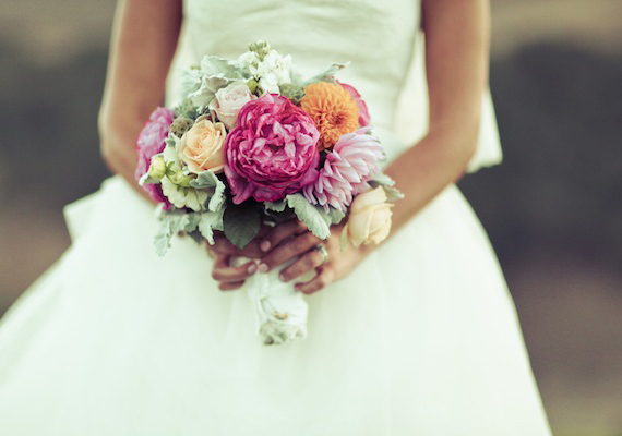 Vera Wang wedding dress | photos by Anjuli Paschall | 100 Layer Cake