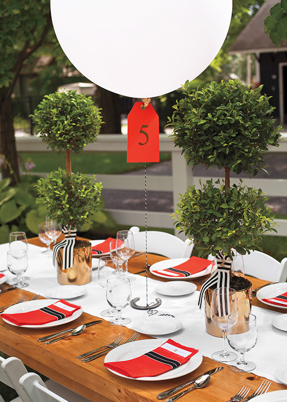 Kentucky Derby inspired wedding Real Weddings 100 Layer Cake