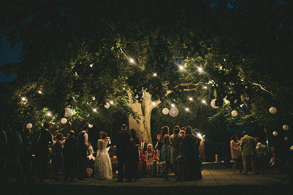 Rustic vintage wedding | Photo by James Frost Photography | Read more - http://www.100layercake.com/blog/?p=67289