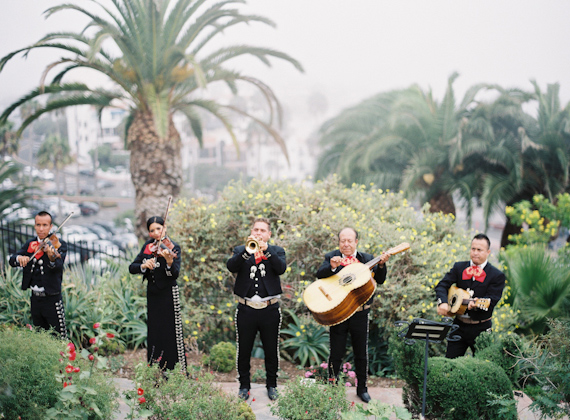 Southern California wedding | Photo by Kurt Boomer Photography | Read more - http://www.100layercake.com/blog/?p=70981