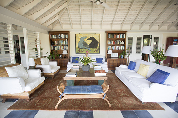 Jamaica Roundhill Hotel and Villas | Photo by Scott Clark | Read more - http://www.100layercake.com/blog/?p=73205