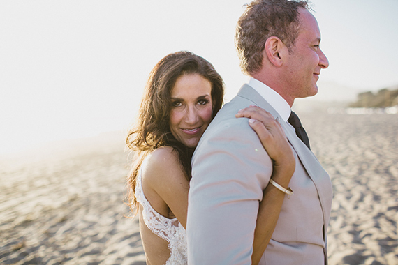 Malibu beach wedding | Photo by EP Love | Read more - http://www.100layercake.com/blog/?p=73149