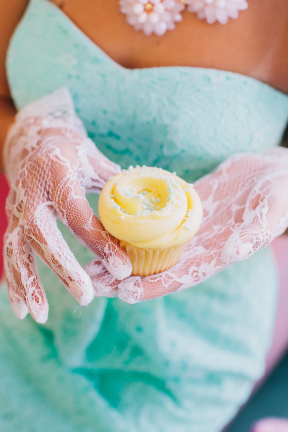 ModCloth bridesmaid dresses | Photo by Fondly Forever | Read more - http://www.100layercake.com/blog/?p=72601