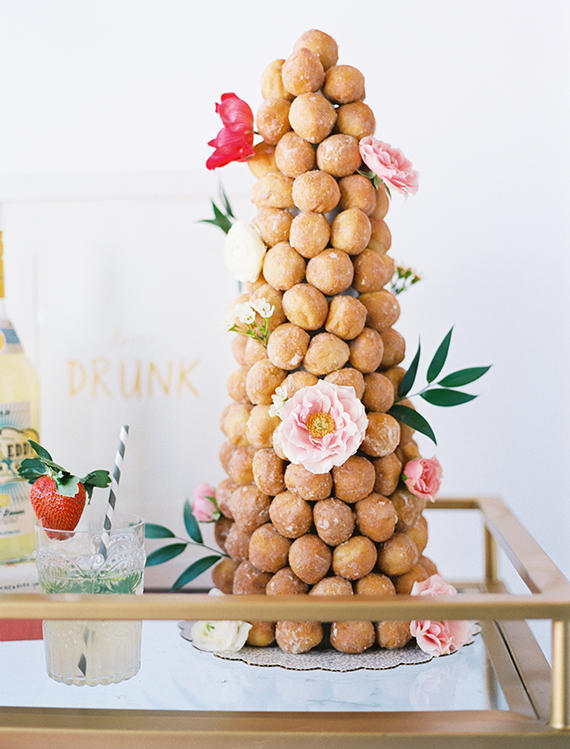 http://www.100layercake.com/blog/wp-content/uploads/2015/02/Modern-and-whimsical-party-ideas-9.jpg