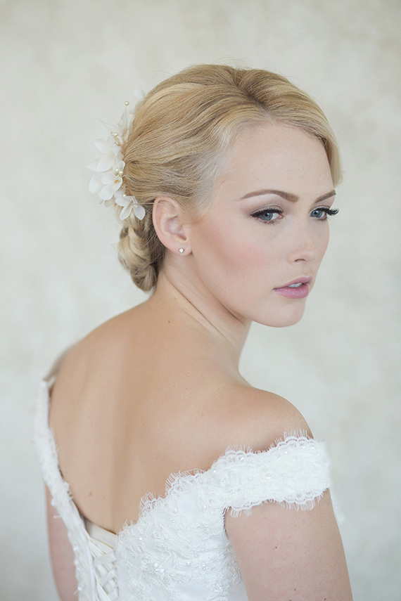 http://www.100layercake.com/blog/wp-content/uploads/2015/03/bridal-accessories-inspiration-2.jpg