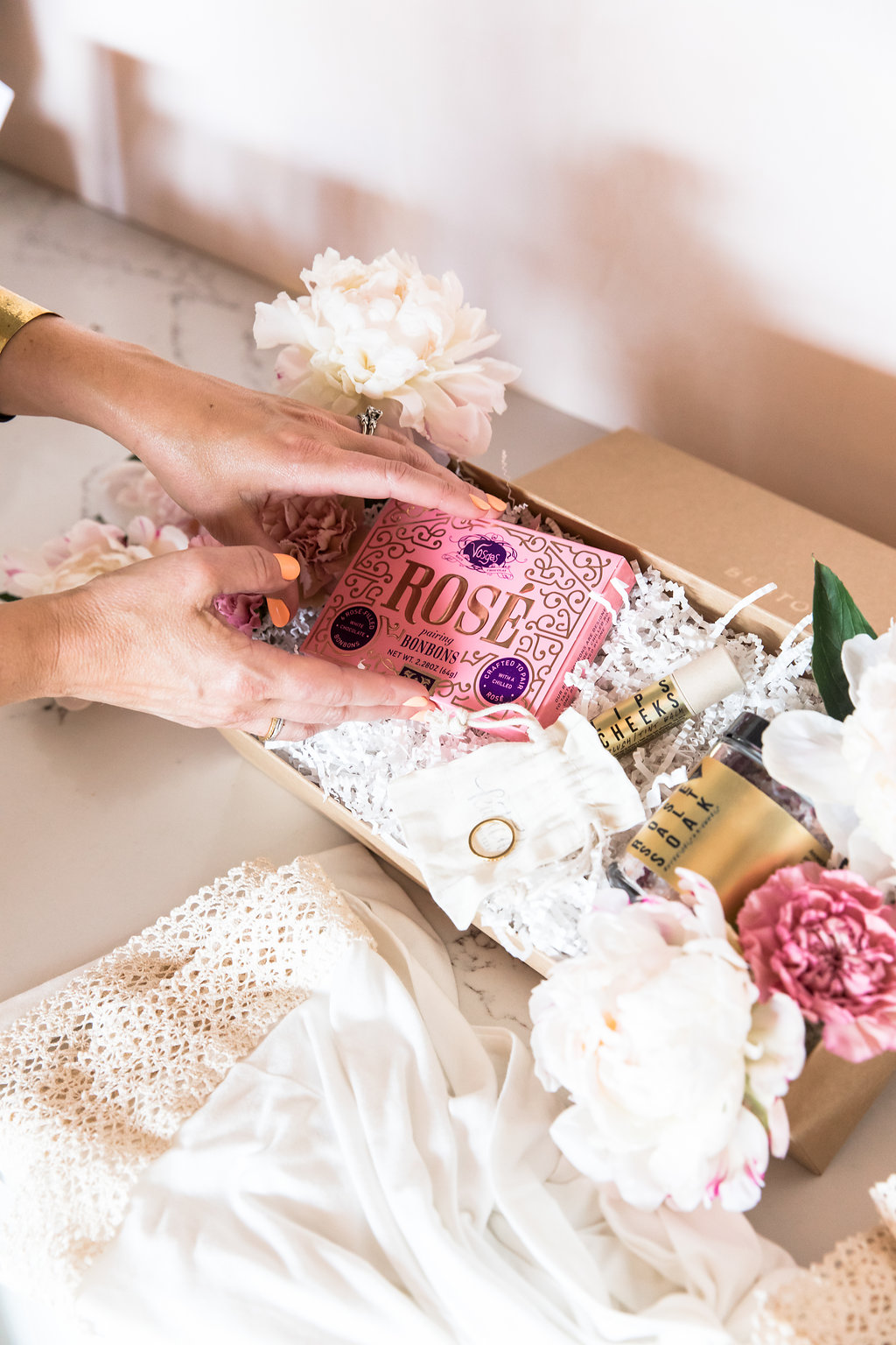 100 Layer Cake bridesmaid gift box with Bestowe