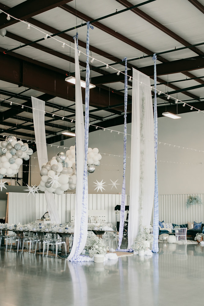 http://www.100layercake.com/blog/wp-content/uploads/2018/08/Orange_County_Photographer_Perfectlypoised_Events0096.jpg