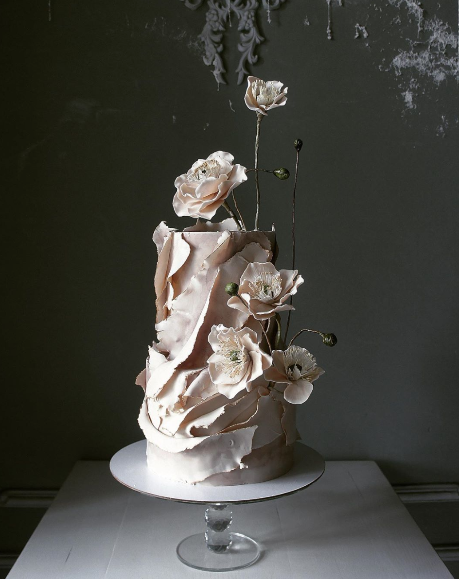 15 fine art sculpture wedding cakes