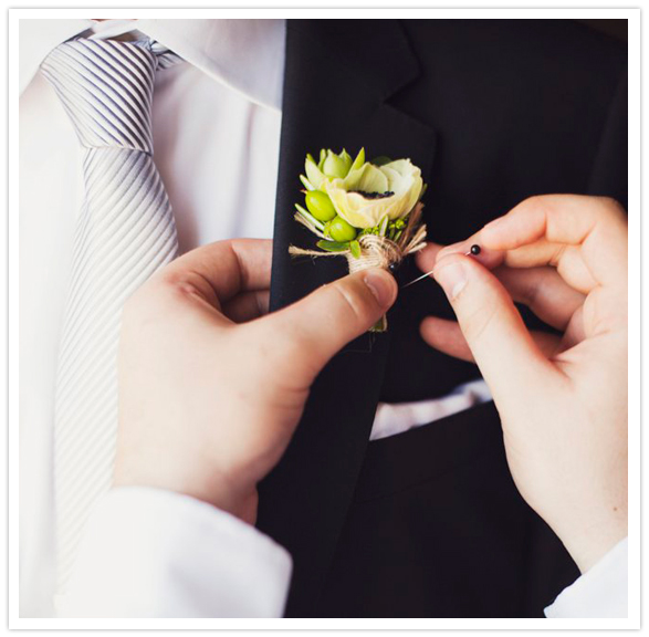 green and white boutonniere 