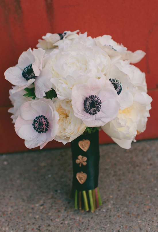 black and white anemones bouquet