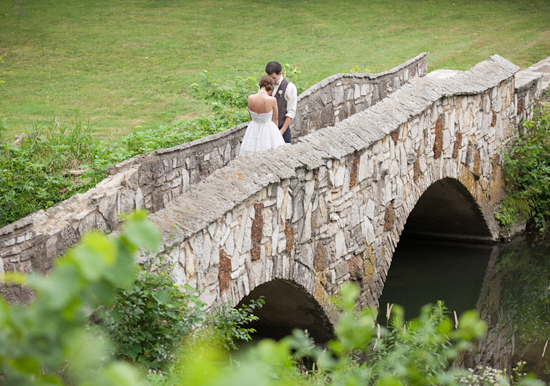 stone bridge wedding portraits