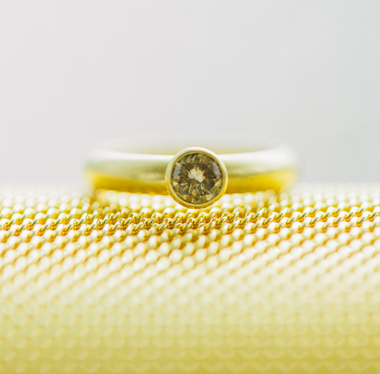 unique gold wedding ring