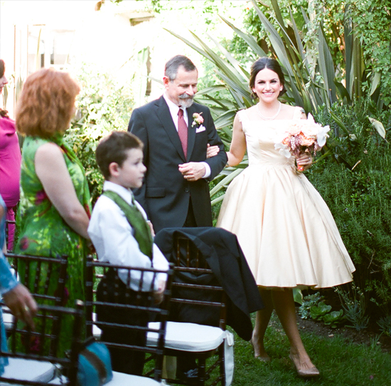 vintage champagne color wedding dress | Photo by Nancy Neil