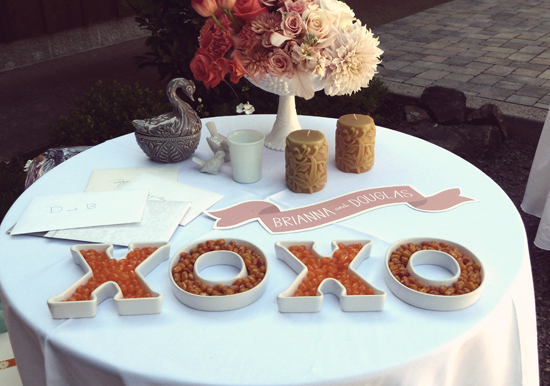 xoxo candy dishes | Photo by Anne Nunn Photography