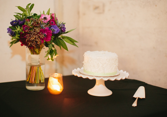 simple white frosted wedding cake | Photo by Jessica Burke