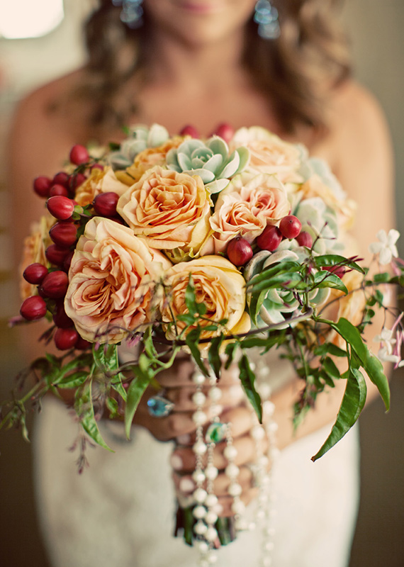 peach garden rise and succulent bridal bouquet | photo by Justin Lee | 100 Layer Cake