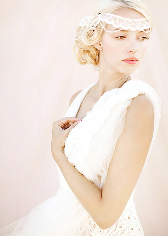 Glamorous bridal makeup and hairstyles | Gucio Photography | 100 Layer Cake