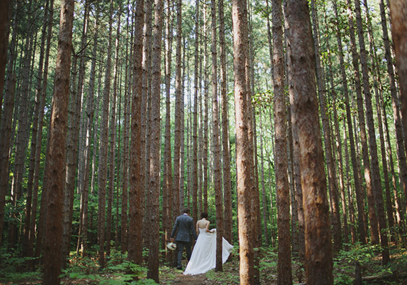 DIY Michigan wedding | Photo by Lime Green Photography | 100 Layer Cake